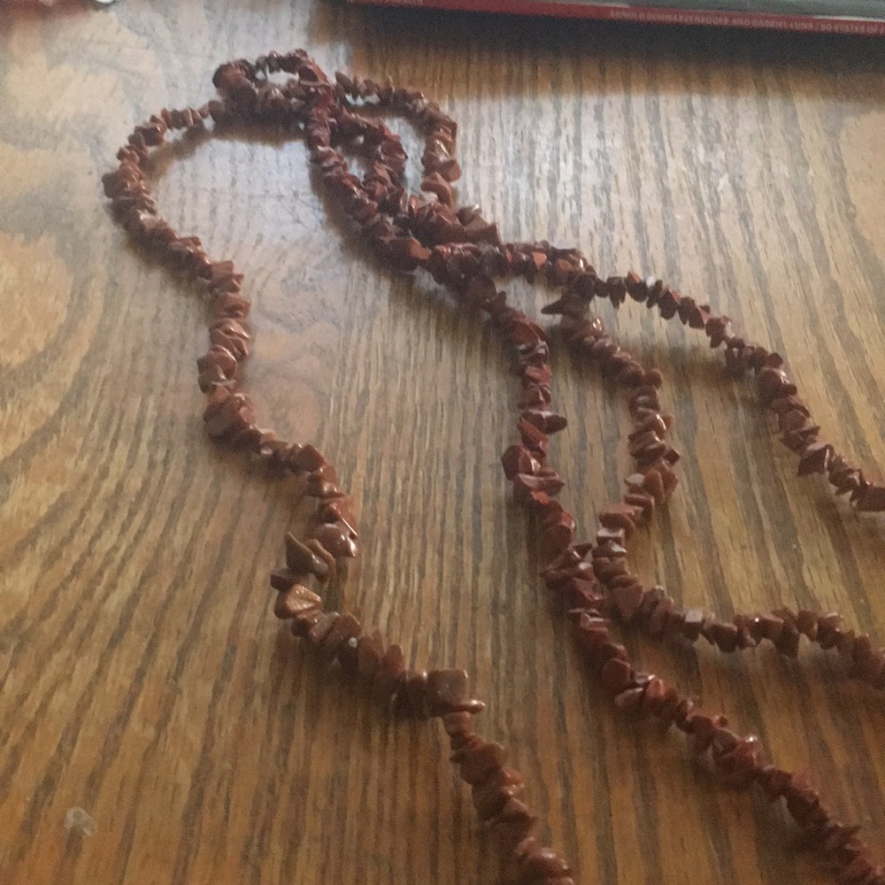 Set of two matching necklaces